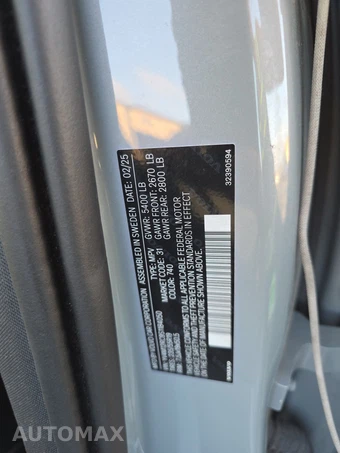 2025 Volvo XC60 B5 Plus – miniatura 21