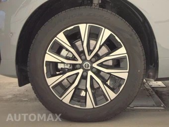 2025 Volvo XC60 B5 Plus – miniatura 9
