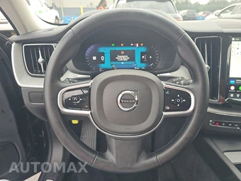 2025 Volvo XC60 B5 Plus – miniatura 10