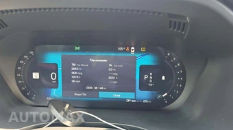2025 Volvo XC60 B5 Plus – miniatura 17