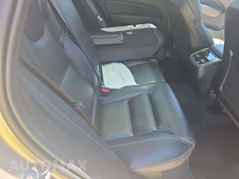 2025 Volvo XC60 B5 Ultra – miniatura 13