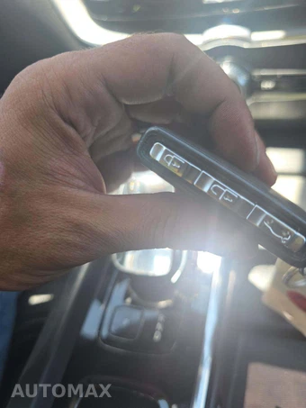 2025 Volvo XC60 B5 Ultra – miniatura 5
