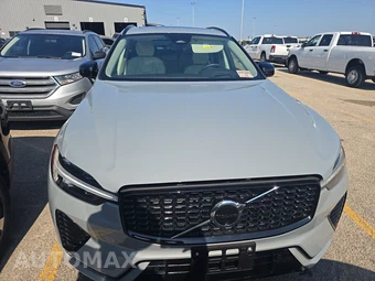 2025 Volvo XC60 B5 Ultra - miniatura 2
