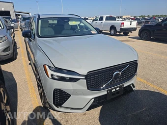 2025 Volvo XC60 B5 Ultra - miniatura 3