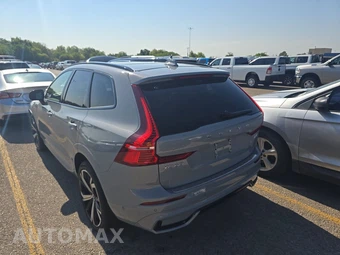 2025 Volvo XC60 B5 Ultra - miniatura 6
