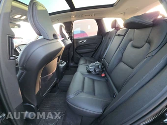 2025 Volvo XC60 B5 Ultra – miniatura 13