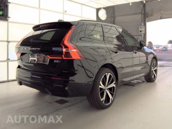 2025 Volvo XC60 B5 Ultra – miniatura 4