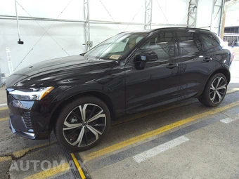 2025 Volvo XC60 B5 Ultra