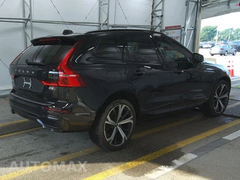 2025 Volvo XC60 B5 Ultra - miniatura 4