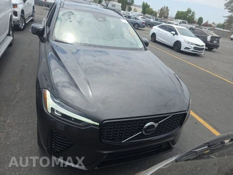 2025 Volvo XC60 Core Dark Theme - miniatura 2