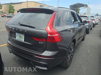 2025 Volvo XC60 Core Dark Theme - miniatura 4