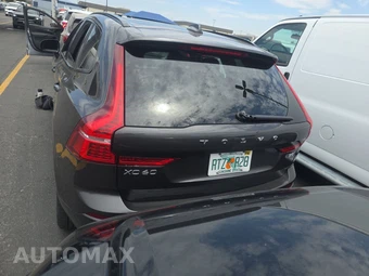 2025 Volvo XC60 Core Dark Theme - miniatura 5