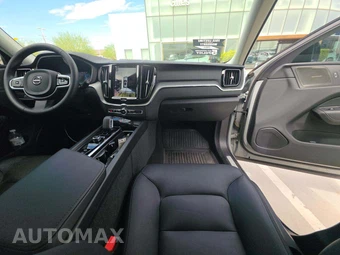 2025 Volvo XC60 Plug-In Hybrid T8 Plus - miniatura 19