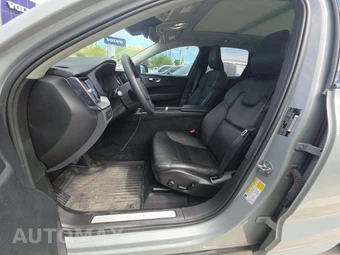 2025 Volvo XC60 Plug-In Hybrid T8 Plus - miniatura 6