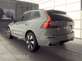 2025 Volvo XC60 Plug-In Hybrid T8 Plus - miniatura 6