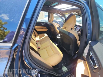 2025 Volvo XC60 Plug-In Hybrid T8 Ultra - miniatura 16