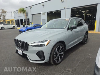 2025 Volvo XC60 Plug-In Hybrid T8 Ultra