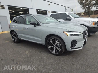 2025 Volvo XC60 Plug-In Hybrid T8 Ultra - miniatura 3
