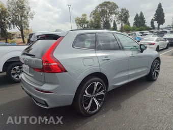 2025 Volvo XC60 Plug-In Hybrid T8 Ultra - miniatura 4