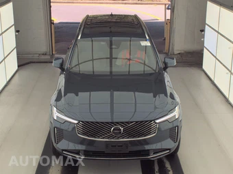 2025 Volvo XC90 Core 7-Passenger – miniatura 2