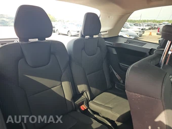 2025 Volvo XC90 Core 7-Passenger – miniatura 14