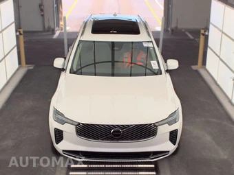 2025 Volvo XC90 Core 7-Passenger – miniatura 2