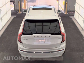 2025 Volvo XC90 Core 7-Passenger – miniatura 5