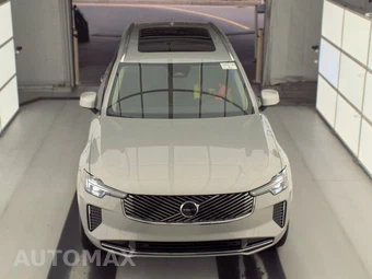 2025 Volvo XC90 Core 7-Passenger – miniatura 2