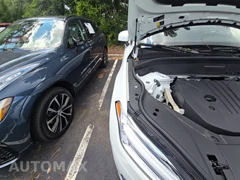 2025 Volvo XC90 Core 7-Passenger – miniatura 23