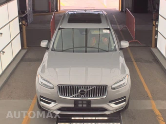 2025 Volvo XC90 Core 7-Passenger – miniatura 12