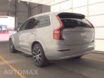 2025 Volvo XC90 Core 7-Passenger – miniatura 2