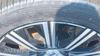 2025 Volvo XC90 Core 7-Passenger – miniatura 29