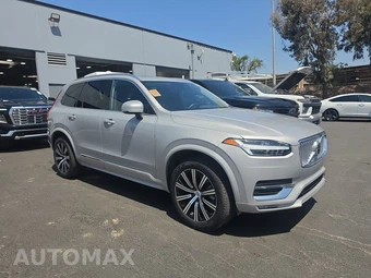 2025 Volvo XC90 Core 7-Passenger – miniatura 3