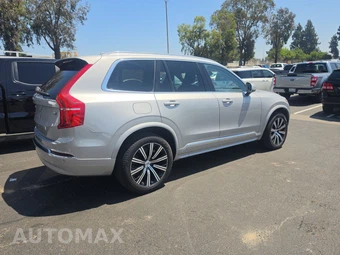 2025 Volvo XC90 Core 7-Passenger – miniatura 4