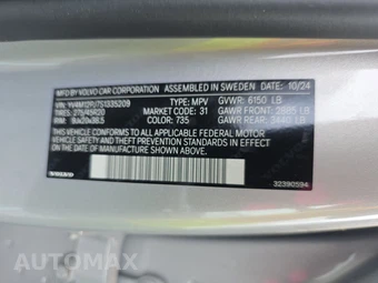 2025 Volvo XC90 Core 7-Passenger – miniatura 10