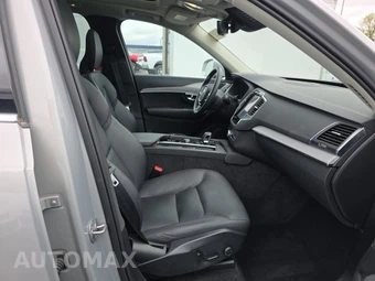 2025 Volvo XC90 Core 7-Passenger – miniatura 14