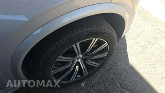 2025 Volvo XC90 Core 7-Passenger – miniatura 23
