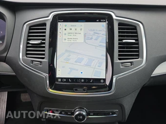 2025 Volvo XC90 Core 7-Passenger – miniatura 6