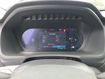 2025 Volvo XC90 Core 7-Passenger – miniatura 8