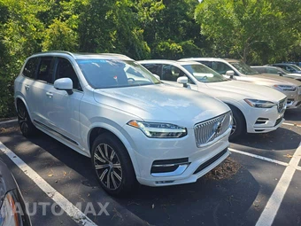 2025 Volvo XC90 Core 7-Passenger – miniatura 4