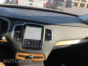 2025 Volvo XC90 Plug-In Hybrid Core 7-Passenger - miniatura 11
