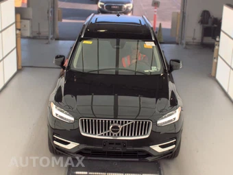 2025 Volvo XC90 Plug-In Hybrid Core 7-Passenger - miniatura 2