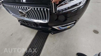 2025 Volvo XC90 Plug-In Hybrid Core 7-Passenger - miniatura 26