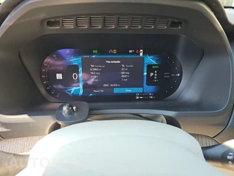 2025 Volvo XC90 Plug-In Hybrid Plus 6-Passenger - miniatura 12