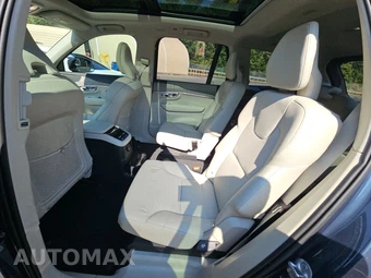 2025 Volvo XC90 Plug-In Hybrid Plus 6-Passenger - miniatura 13