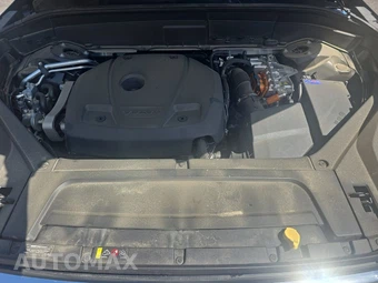 2025 Volvo XC90 Plug-In Hybrid Plus 6-Passenger - miniatura 16