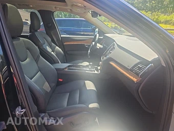 2025 Volvo XC90 Plug-In Hybrid Plus 6-Passenger - miniatura 8