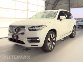 2025 Volvo XC90 Plug-In Hybrid Plus 6-Passenger