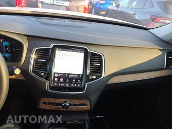 2025 Volvo XC90 Plug-In Hybrid Plus 6-Passenger - miniatura 11