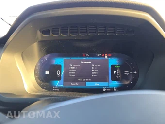 2025 Volvo XC90 Plug-In Hybrid Plus 6-Passenger - miniatura 12